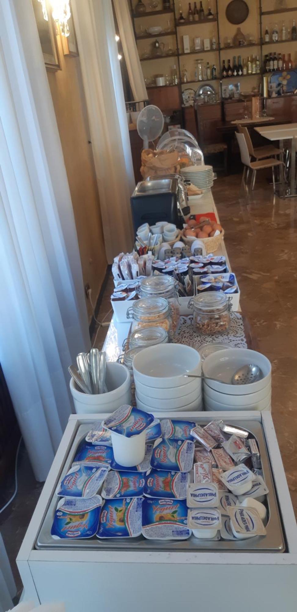 Hotel Tre Corone ガルダ エクステリア 写真